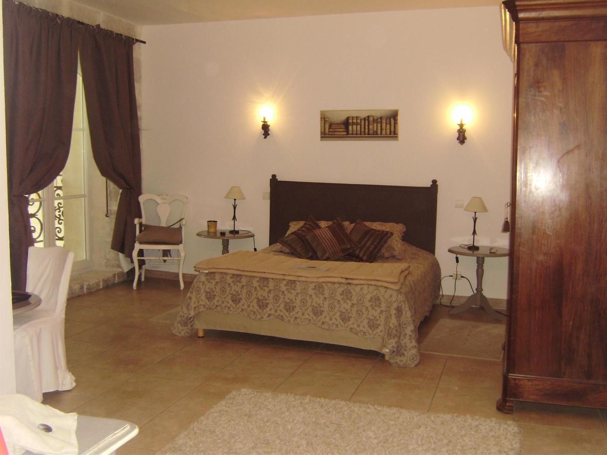 Domaine Des Chais 3*