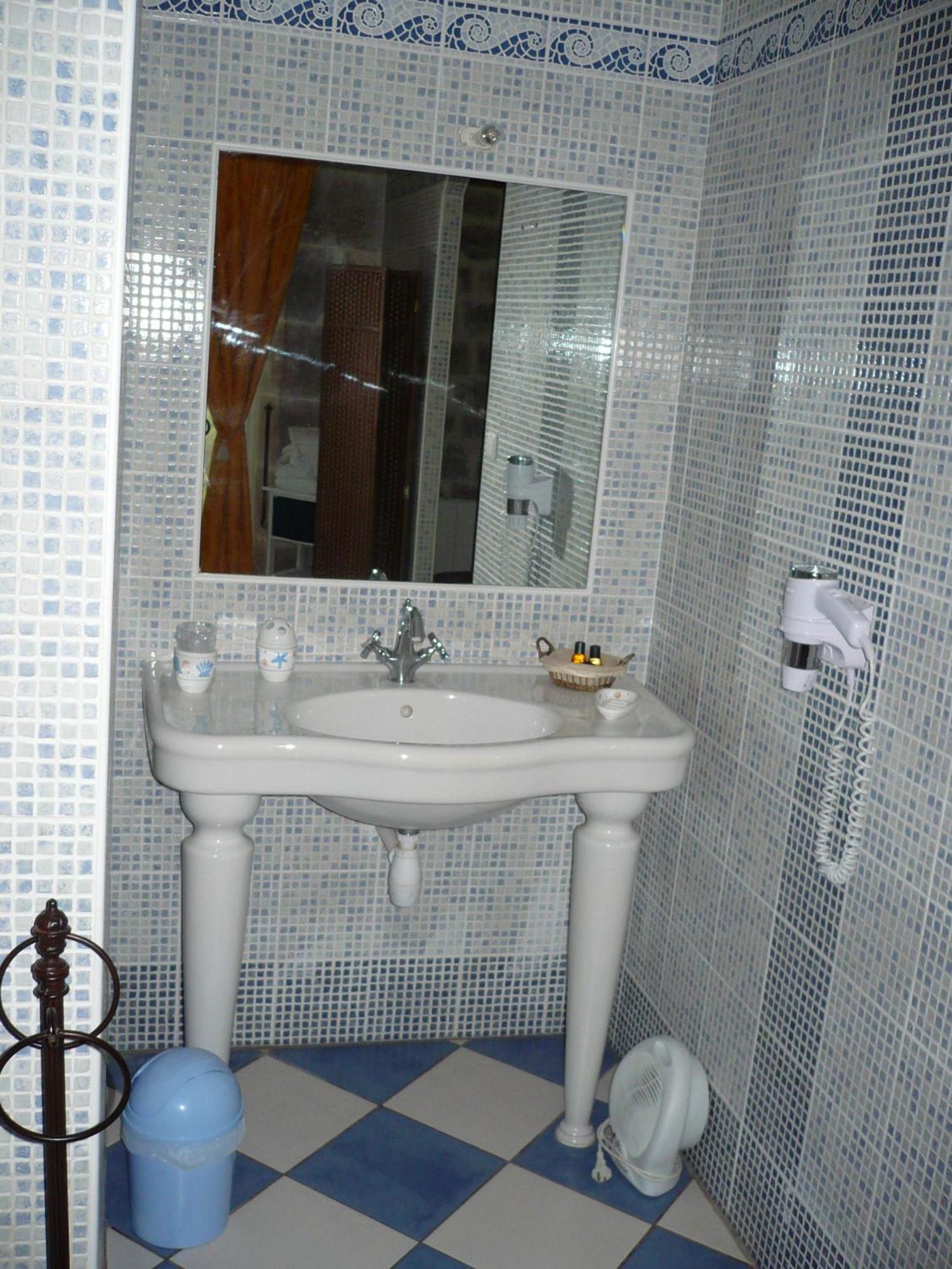 Hotel Domaine Des Chais 3*