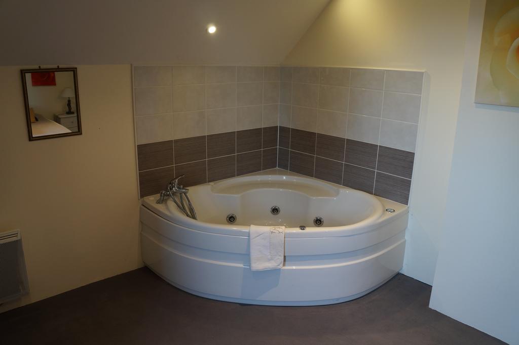 Hotel Domaine Des Chais 3*