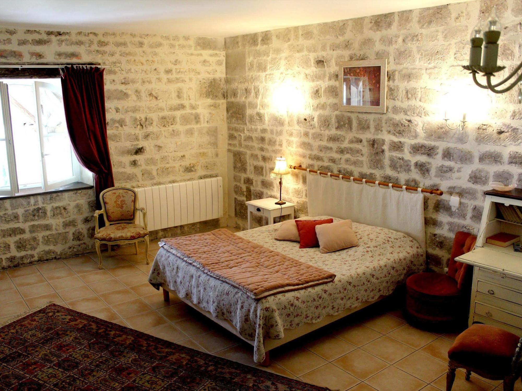 Domaine Des Chais Hotel