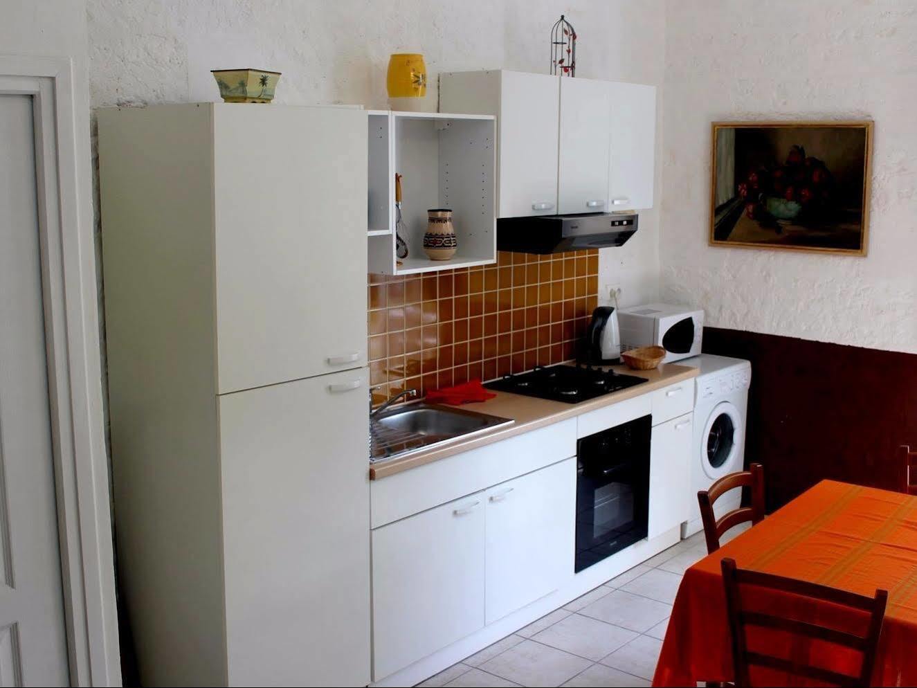 Domaine Des Chais 3*
